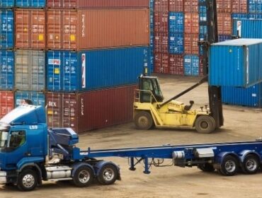 Australia-Sydney-Port-Botany-Containers-iStock-Kokkai-Ng.43219a